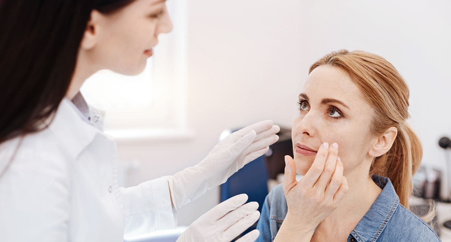 Why Is It Important To See A Skin Doctor Regularly For Acne Treatment